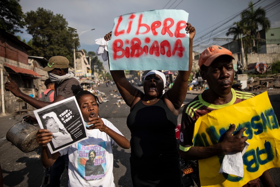 Haitians protesting the rise in kidnappings