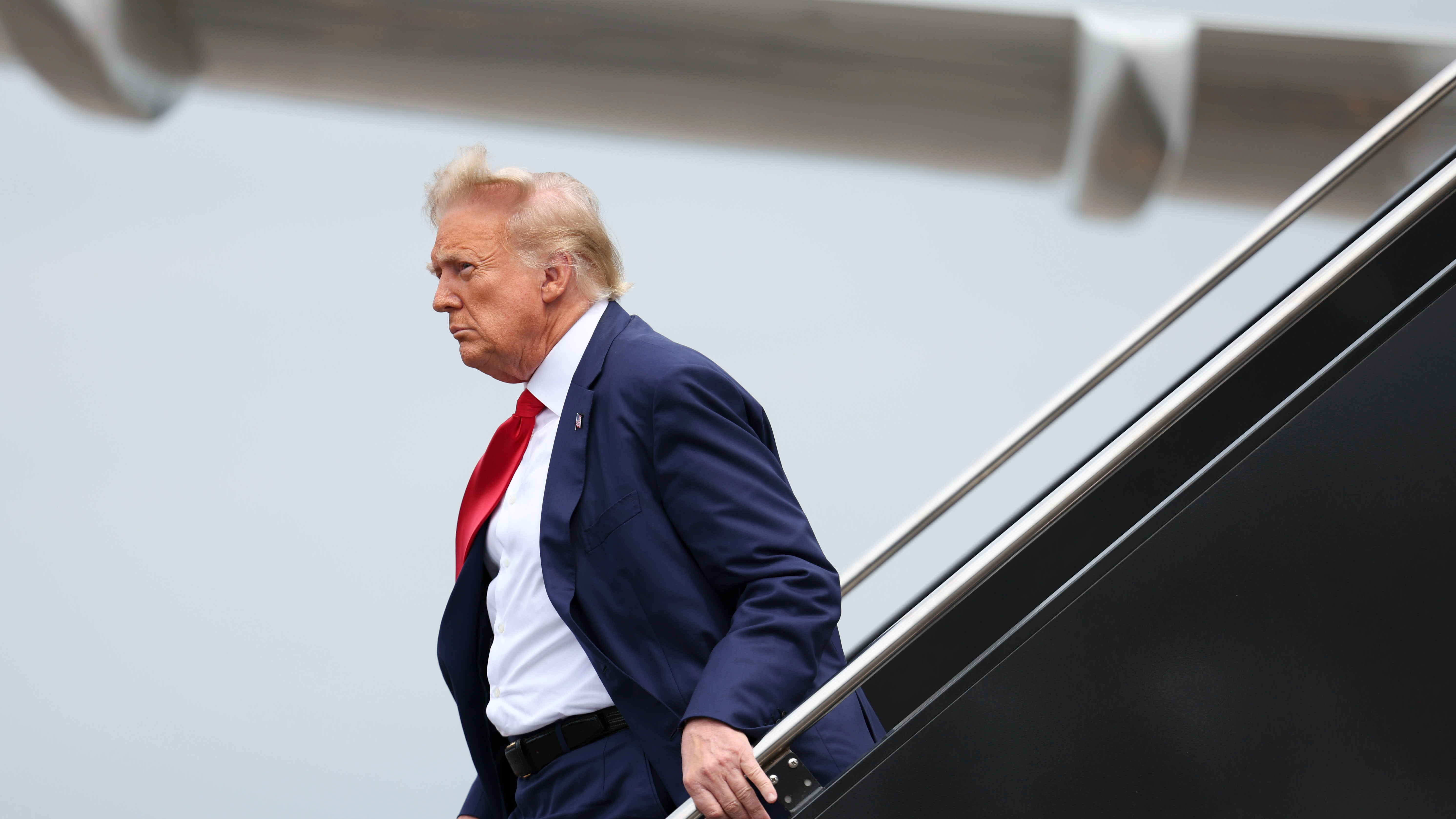 Donald Trump Arriving at Washington DC Airport on Aug 3